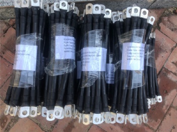 Battery connector cable with lugs on both ends, length can be done as request